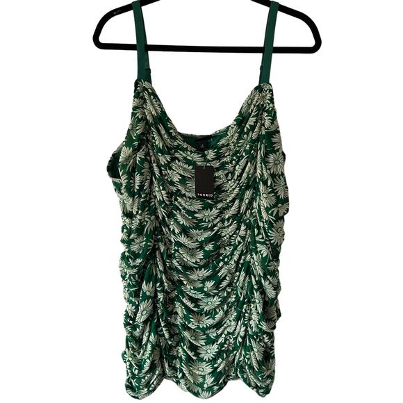 Torrid Women's Plus Size Green Floral Print Shirred Cami Top - Size 5 - NWT - Picture 1 of 9